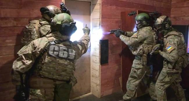 Узбекский боевик захвачен силовиками в Киеве, никто не пострадал – видео момента задержания