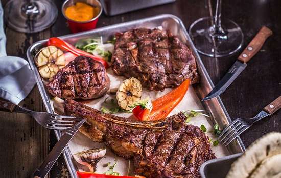 Где можно в центре Киева отведать стейки из украинского мяса?