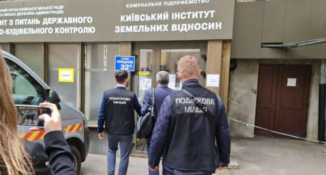 У Кличко проблемы: прокуратура и фискалы проводят обыски в зданиях КГГА