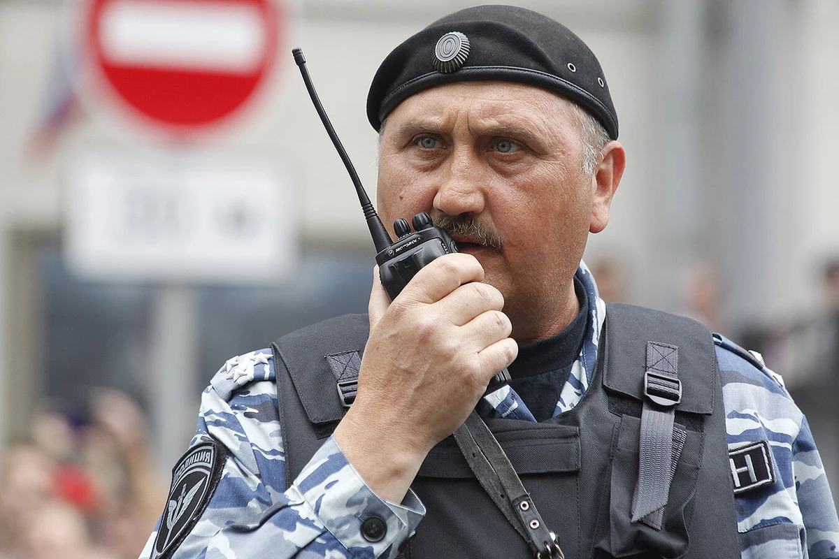 После побега в Москву Сергей Кусюк продолжает охранять митинги